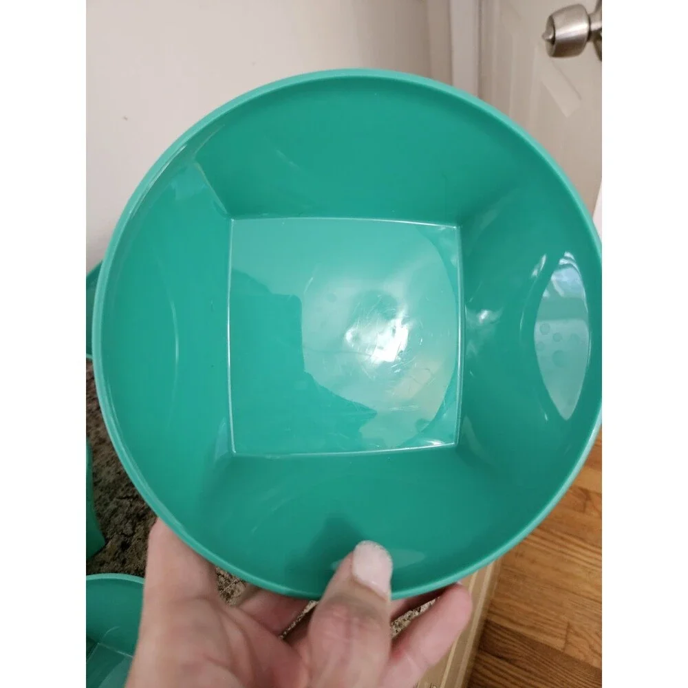 Set Of 4 Vintage Tupperware 5537A Servalier Bowls Green Cereal Bowls